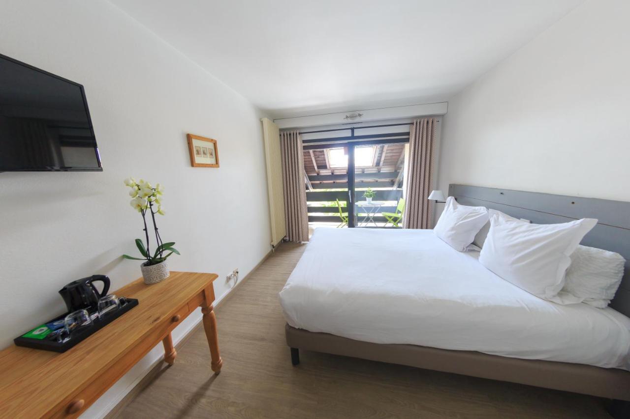 Logis hôtel Annecy nord / Argonay Buitenkant foto