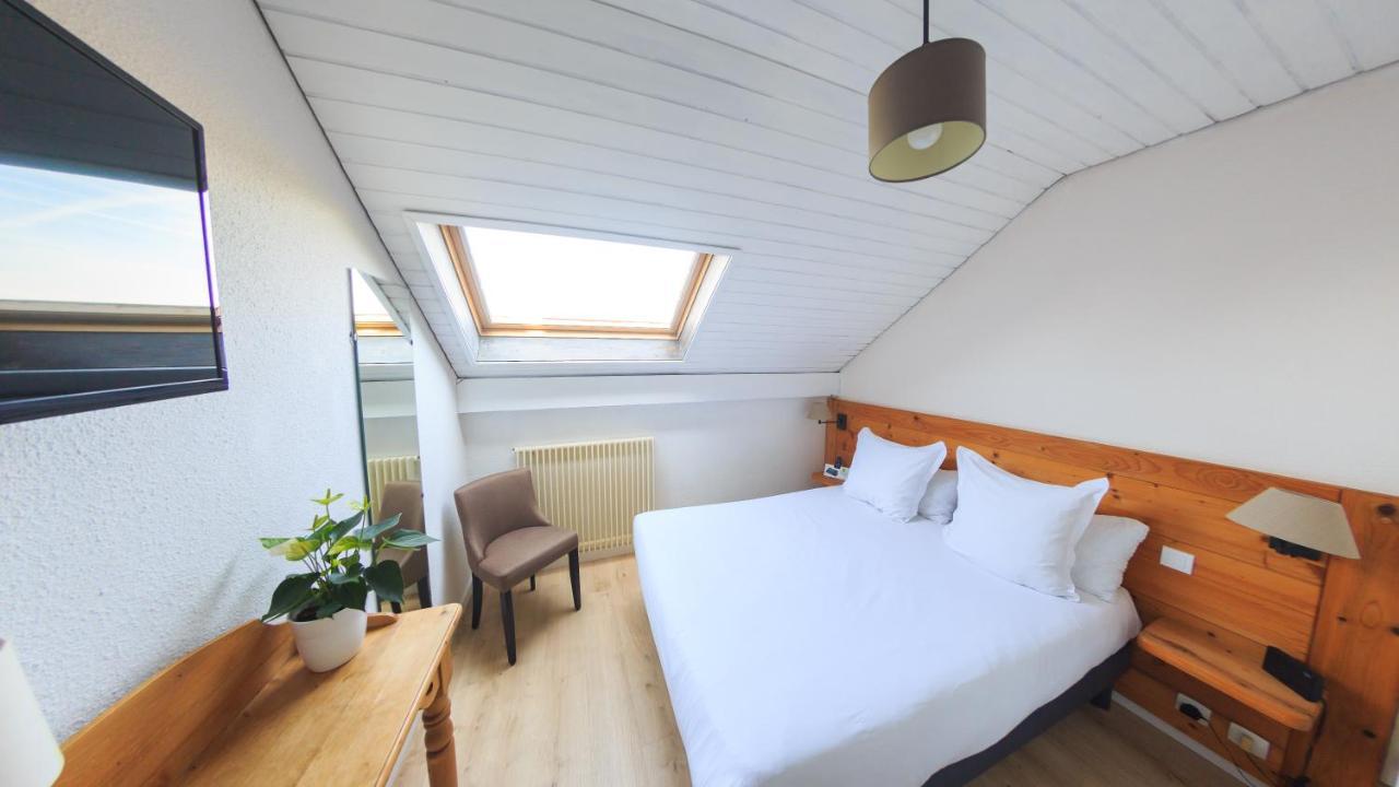 Logis hôtel Annecy nord / Argonay Buitenkant foto