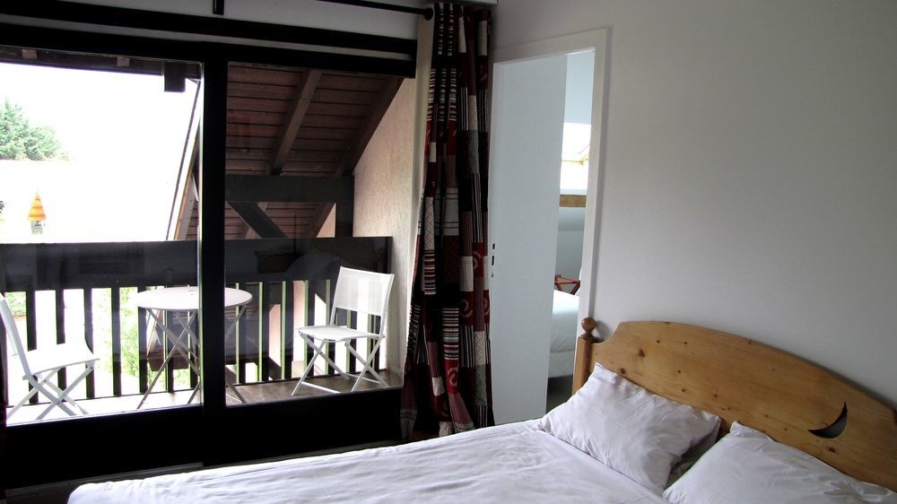 Logis hôtel Annecy nord / Argonay Buitenkant foto